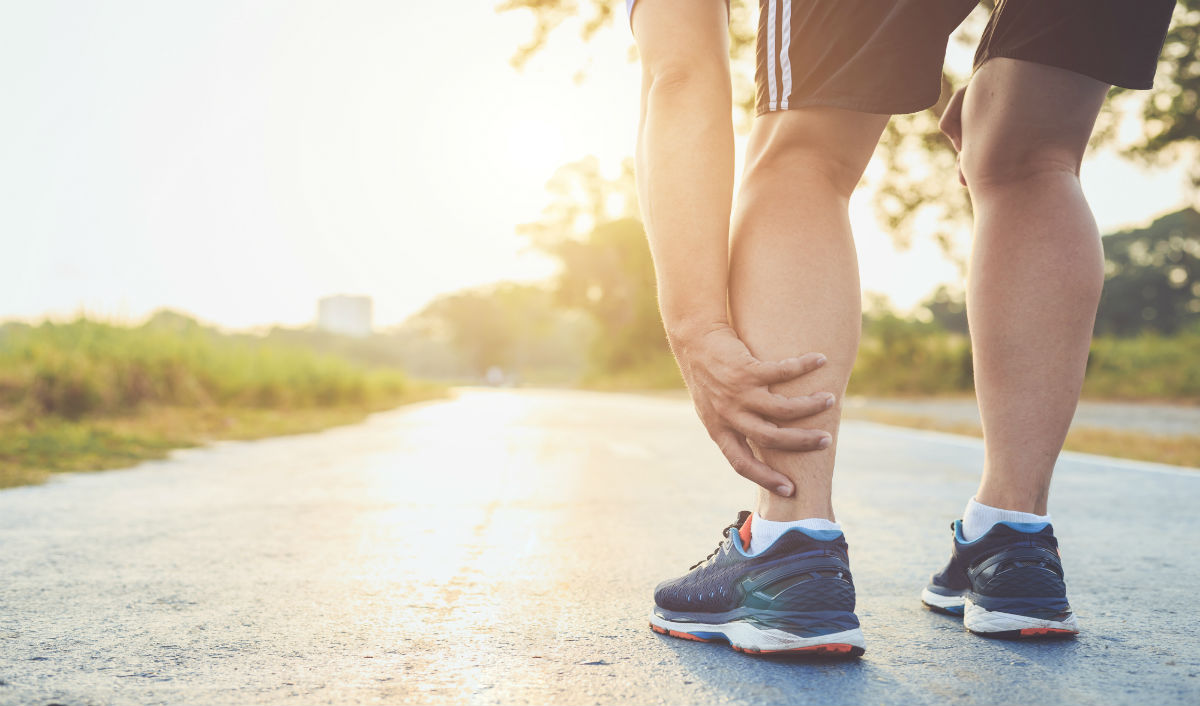 Le alterazioni di forza, flessibilità, escursione e allineamento predicono gli infortuni nei runner?