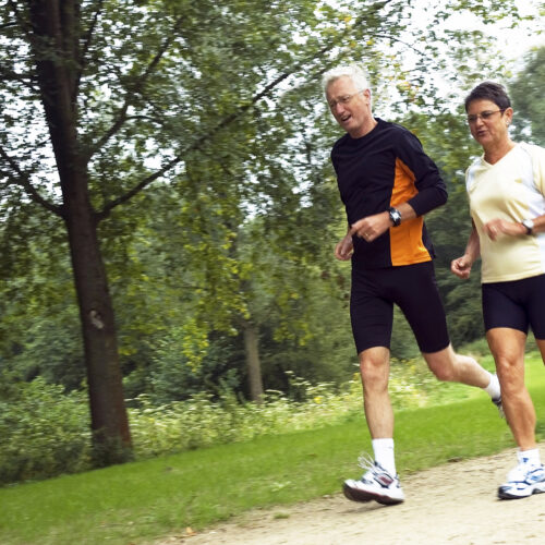 Outcome della meniscectomia parziale rispetto alla fisioterapia per lesioni meniscali degenerative