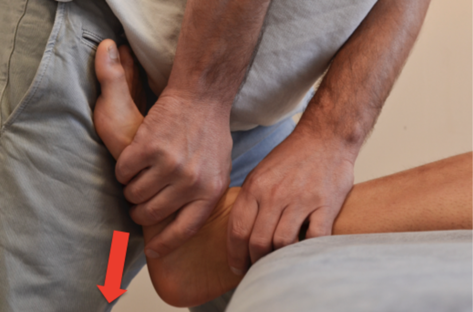 Efficacia della mobilizzazione dell’astragalo e del perone distale nella gestione della distorsione laterale di caviglia